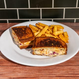 Mahi Sandwich
